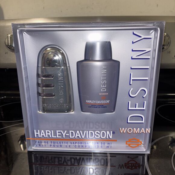 Harley Davidson Destiny Women Gift Pack 50 ml Perfume 125 ml Lotion New In Box - Picture 2 of 16